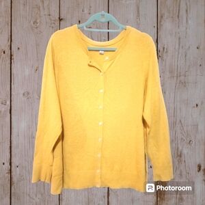 Croft & Barrow size1X Yellow Button Down Cardigan Clean Classic Look Good Shape